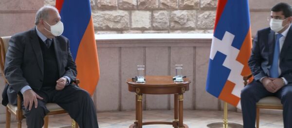 Հայաստանի նախագահ Արմեն Սարգսյանը հանդիպում է ունեցել Արցախի նախագահ Արայիկ Հարությունյանի հետ - Sputnik Արմենիա