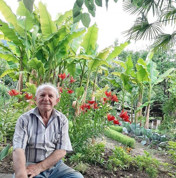 Мелис Бабаян создал в Армении райский уголок и принял у себя в гостях президента - Sputnik Армения