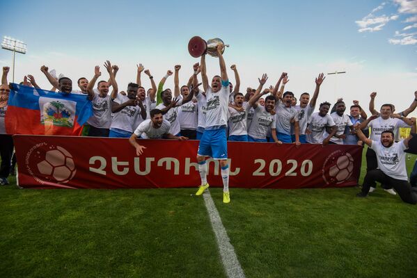 Решающий матч на титул между командами Арарат-Армения- Ноа (14 июля 2020). Еревaн - Sputnik Армения