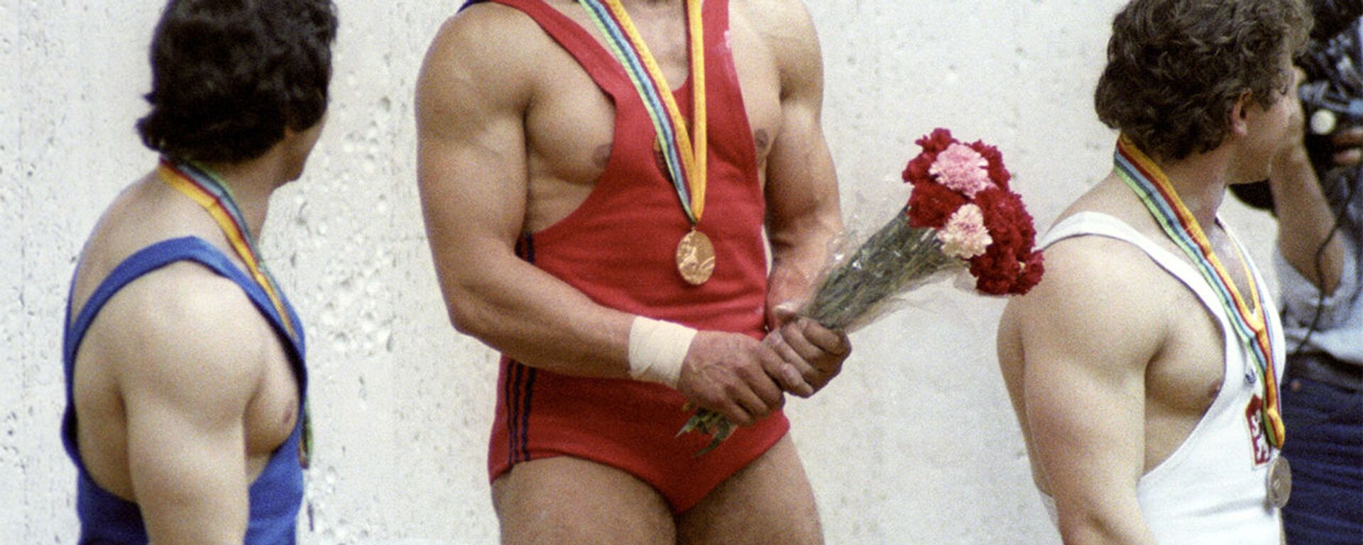 Чемпион Олимпиады 1980 года по тяжелой атлетике Юрик Варданян во время награждения (27 июля 1980). Москвa - Sputnik Արմենիա, 1920, 20.07.2020