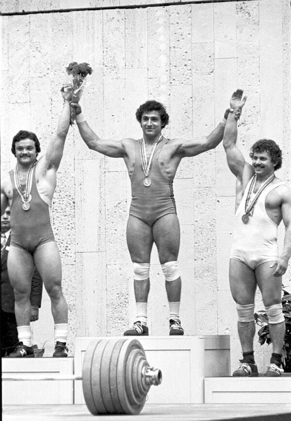 Держал штангу, как тростинку: как большая политика изменила судьбу Юрия Варданяна - Sputnik Армения