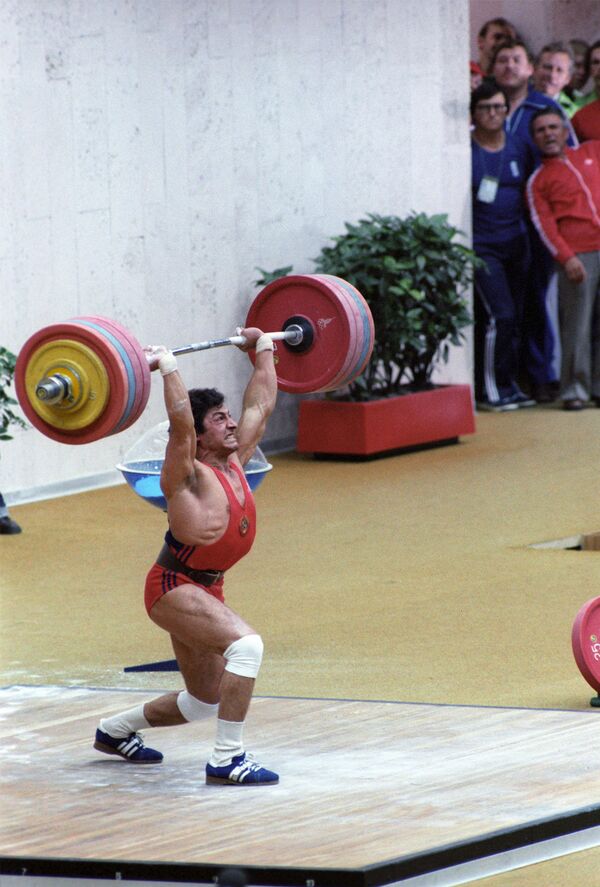 Команда молодости нашей, или Как Армения отправляла лучших в Москву - Sputnik Армения