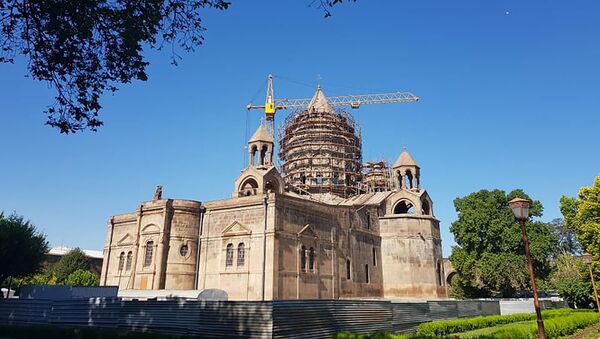 Реставрация купола Эчмиадзинского монастыря - Sputnik Արմենիա