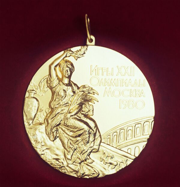Из чего была изготовлена золотая медаль? Все о наградах Олимпиады-80 - Sputnik Армения