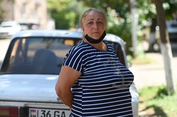 Жизнь под прицелом: что творится в армянских селах на границе с Азербайджаном Жизнь под прицелом: что творится в армянских селах на границе с Азербайджаном - Sputnik Армения
