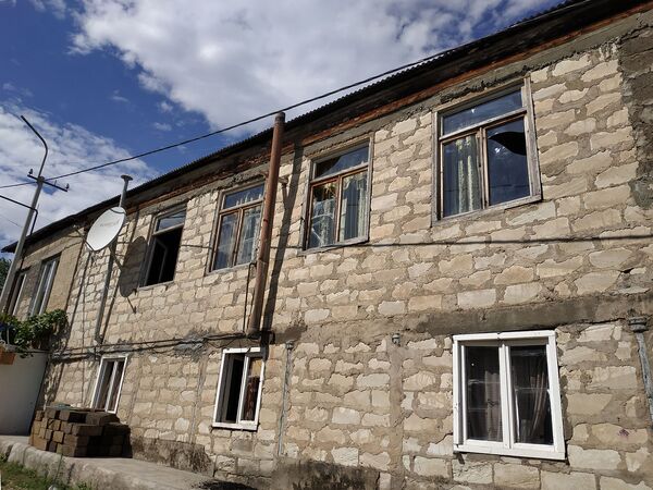 Հակառակորդի կրակոցներից տուժած Տավուշի Ներքին Կարմրաղբյուր գյուղը - Sputnik Արմենիա