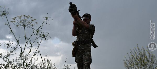 Армянские военнослужащие на учебных тренировках - Sputnik Արմենիա