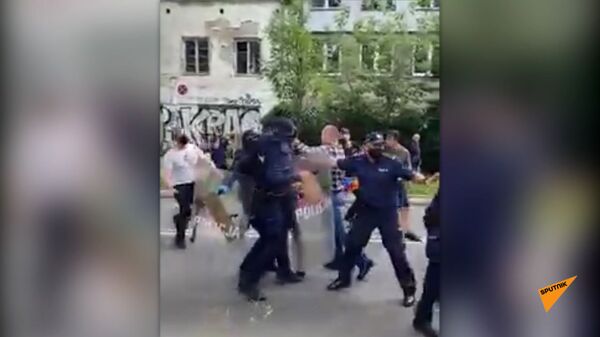 Не вышло, или Как азербайджанцы пытались сорвать акцию армян в Польше - Sputnik Армения