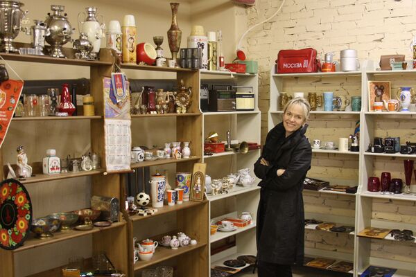 От штор до стопок: сколько сейчас стоят сувениры Олимпиады-80 - Sputnik Армения