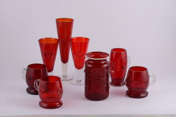 От штор до стопок: сколько сейчас стоят сувениры Олимпиады-80 - Sputnik Армения