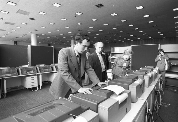 Никаких киксов и водка в дружеском кругу: как журналисты освещали Олимпиаду-80 - Sputnik Армения