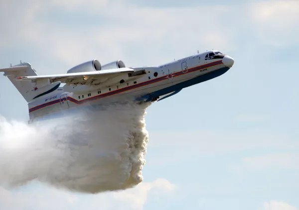 Российский флот получил Бе-200: самолеты-амфибии появятся на Азове и Каспии Российский флот получил Бе-200: самолеты-амфибии появятся на Азове и Каспии - Sputnik Армения
