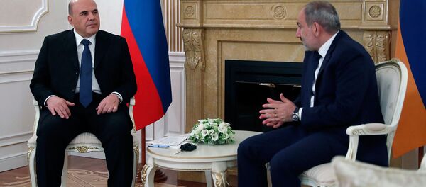 Встреча премьер-министров Армении и России Никола Пашиняна и Михаила Мишустина (17 июля 2020). Минск Встреча премьер-министров Армении и России Никола Пашиняна и Михаила Мишустина (17 июля 2020). Минск - Sputnik Армения