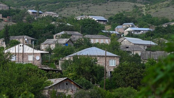 Дома в селе Чинари, Тавуш - Sputnik Արմենիա