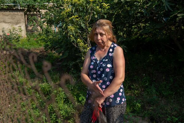 Վժժժ... տեսնես այս անգա՞մ ում տունը քանդվեց. կյանքը կրակոցների տակ ապրող Չինարիում Վժժժ... տեսնես այս անգա՞մ ում տունը քանդվեց. կյանքը կրակոցների տակ ապրող Չինարիում - Sputnik Արմենիա