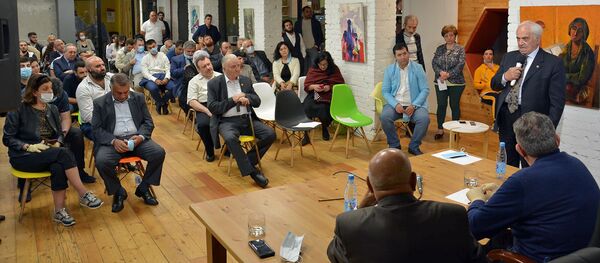 Собрание по армянской общественности России, состоявшееся по инициативе Союза армян России (18 июля 2020). Москвa - Sputnik Армения