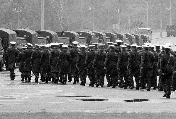 Как цыганские бароны и воры в законе помогли силовикам на Олимпиаде-80 Как цыганские бароны и воры в законе помогли силовикам на Олимпиаде-80 - Sputnik Армения