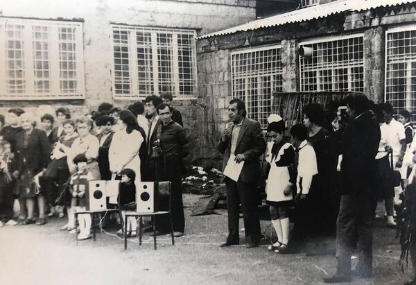 Երբ զենքը գրիչն է. Յուրա Հարությունյանը գիտի ամենաբարդ մասնագիտություններից մեկի գաղտնիքը  - Sputnik Արմենիա