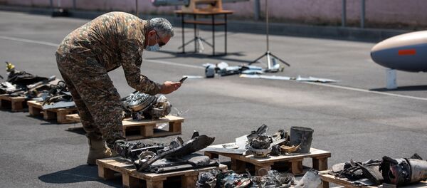 Минобороны показало обломки и захваченные азербайджанские беспилотники (21 июля 2020). Еревaн - Sputnik Արմենիա