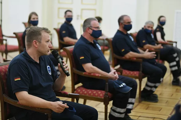 Приезжайте в Армению и после пандемии: президент Армении поблагодарил немецких врачей Приезжайте в Армению и после пандемии: президент Армении поблагодарил немецких врачей - Sputnik Армения