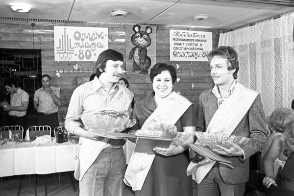 Вкусовые потрясения: какие продукты появились в СССР в период Игр - Sputnik Армения