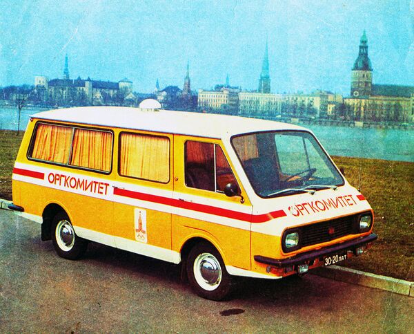 Армянский ЕрАЗ в помощь, или Как Олимпиада-80 обеспечила прорыв в автопроме СССР  - Sputnik Армения