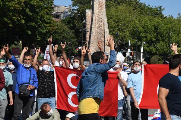 Президент Турции Тайип Эрдоган принял участие в намазе в храме Святой Софии - Sputnik Армения