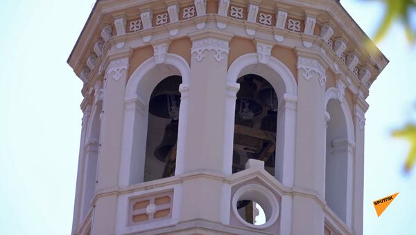 Церкви в Салониках опускают флаги и звонят в знак скорби о превращении Святой Софии в мечеть  - Sputnik Արմենիա