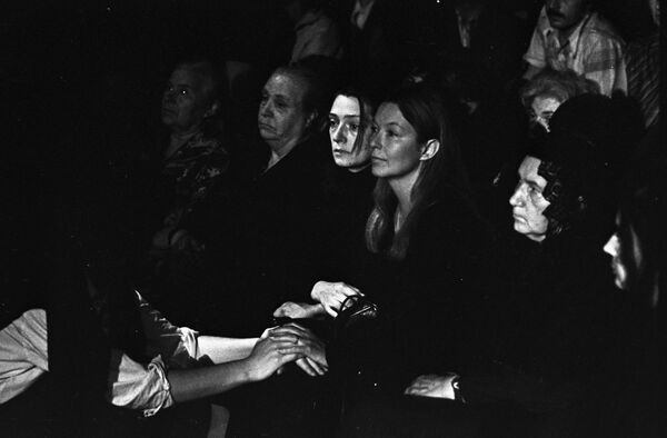 О смерти Высоцкого узнали через день: почему о кончине всесоюзного кумира умолчали - Sputnik Армения