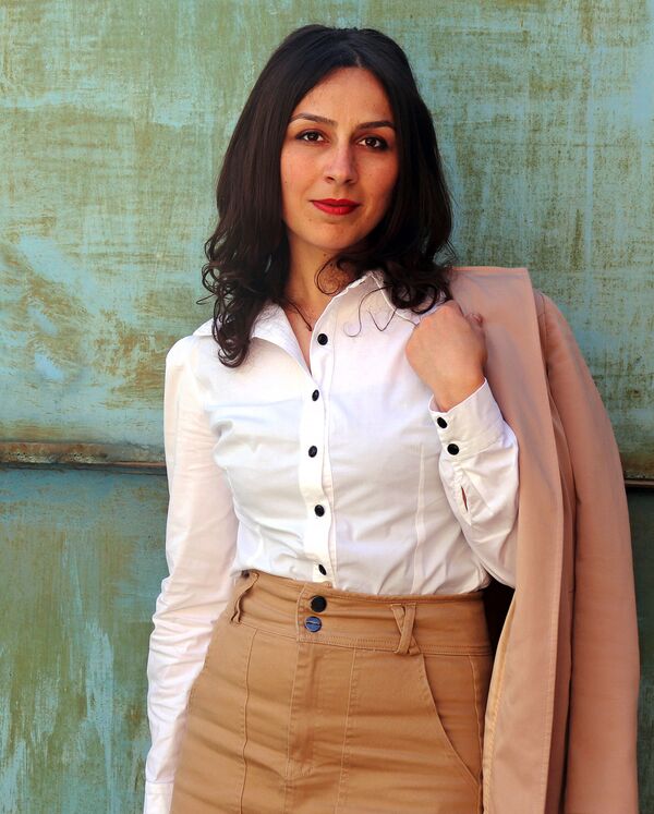 Мы будем на шаг впереди: изящный бизнес молодых армянок в приграничном Ноемберяне - Sputnik Армения