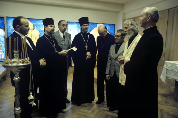 С Божьей помощью, или Как священнослужители работали на Олимпиаде-80 в Москве С Божьей помощью, или Как священнослужители работали на Олимпиаде-80 в Москве - Sputnik Армения