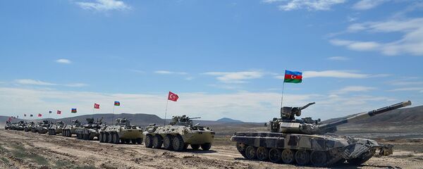Турецко-азербайджанские совместные тактические учения (май 2017). Турецко-азербайджанские совместные тактические учения (май 2017). - Sputnik Արմենիա