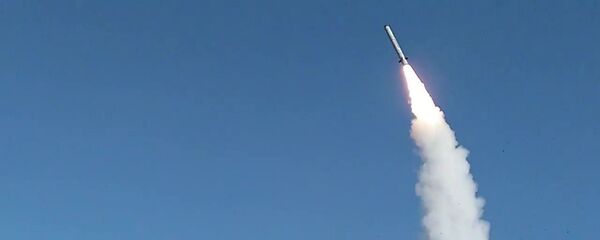 Боевой пуск ракеты из комплекса Искандер-М - Sputnik Армения