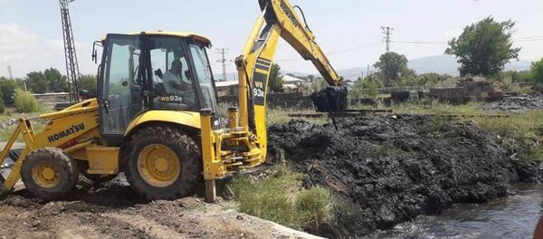 Мэрия Гюмри и ЮКЖД очистили русло реки Горгоба (29 июля 2020). Гюмри - Sputnik Արմենիա