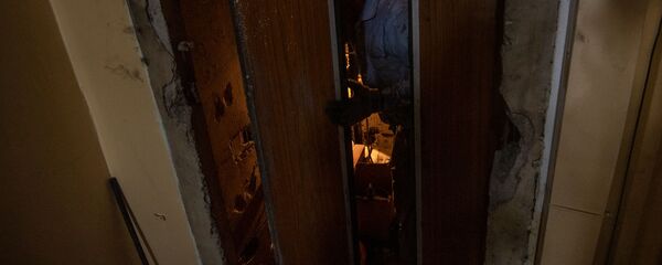 Монтаж новых лифтов в административном районе Нор-Норк (29 июля 2020). Еревaн Монтаж новых лифтов в административном районе Нор-Норк (29 июля 2020). Еревaн - Sputnik Армения