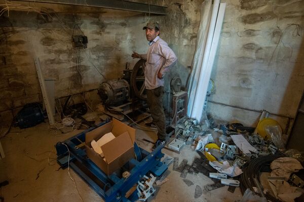 Установка новых лифтов в зданиях Еревана: сборкой займется армянская компания Установка новых лифтов в зданиях Еревана: сборкой займется армянская компания - Sputnik Армения