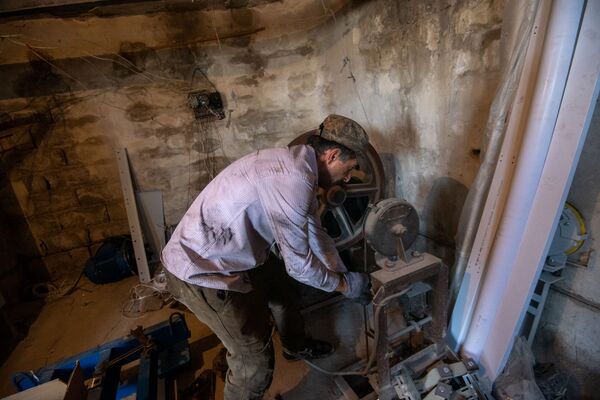 Հայկական ընկերության հավաքած նոր վերելակները. երևանցիները կօգտագործեն ու կվճարեն  - Sputnik Արմենիա