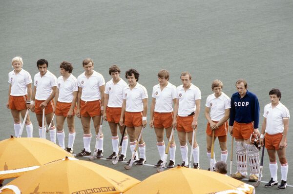 Как Айрапетян завоевал медаль по хоккею на траве на Олимпиаде в Москве - Sputnik Армения