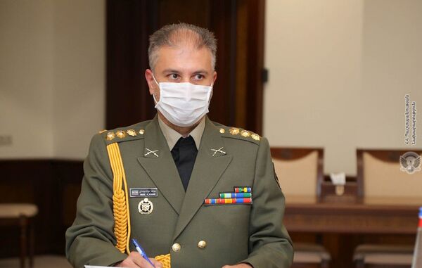 Տոնոյանն ընդունել է Իրանի դեսպանին ու ռազմական կցորդին. կարևոր հարցեր են քննարկել Տոնոյանն ընդունել է Իրանի դեսպանին ու ռազմական կցորդին. կարևոր հարցեր են քննարկել - Sputnik Արմենիա