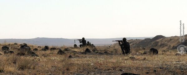 Учебные тренировки армянских военнослужащих - Sputnik Արմենիա