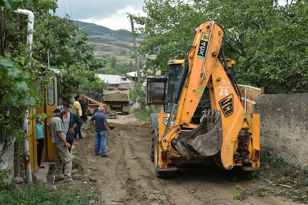 Հակառակորդի հրետակոծությունից ամենաշատը տուժած գյուղում արդեն մի քանի տուն վերականգնվել է - Sputnik Արմենիա