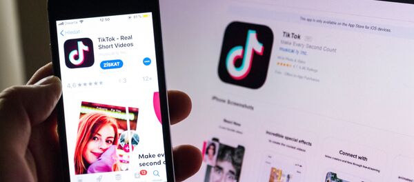 Иконка на экране смартфона социальной сети TikTok - Sputnik Армения