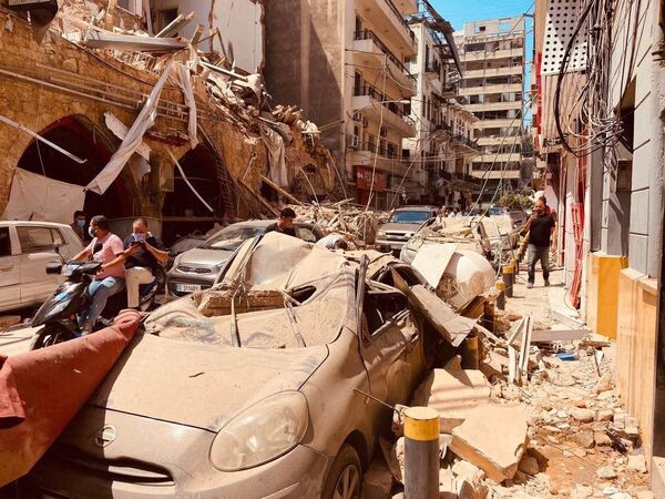 Последствия взрыва в Бейруте (5 августа 2020). - Sputnik Армения