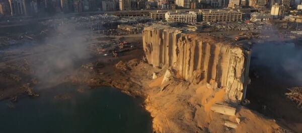 Беспилотник облетел руины зданий, разрушенных мощным взрывом в Бейруте - Sputnik Արմենիա