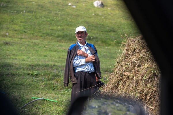 Единственный армянин среди азербайджанцев: история дяди Ашота, который не изменился Единственный армянин среди азербайджанцев: история дяди Ашота, который не изменился - Sputnik Армения