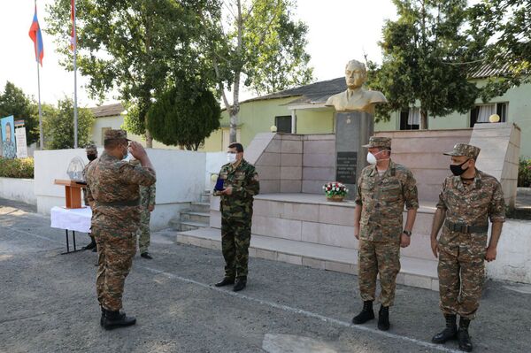 Արցախի նախագահը պարգևատրել է հակառակորդի ԱԹՍ-ն խոցած զինծառայողներին - Sputnik Արմենիա