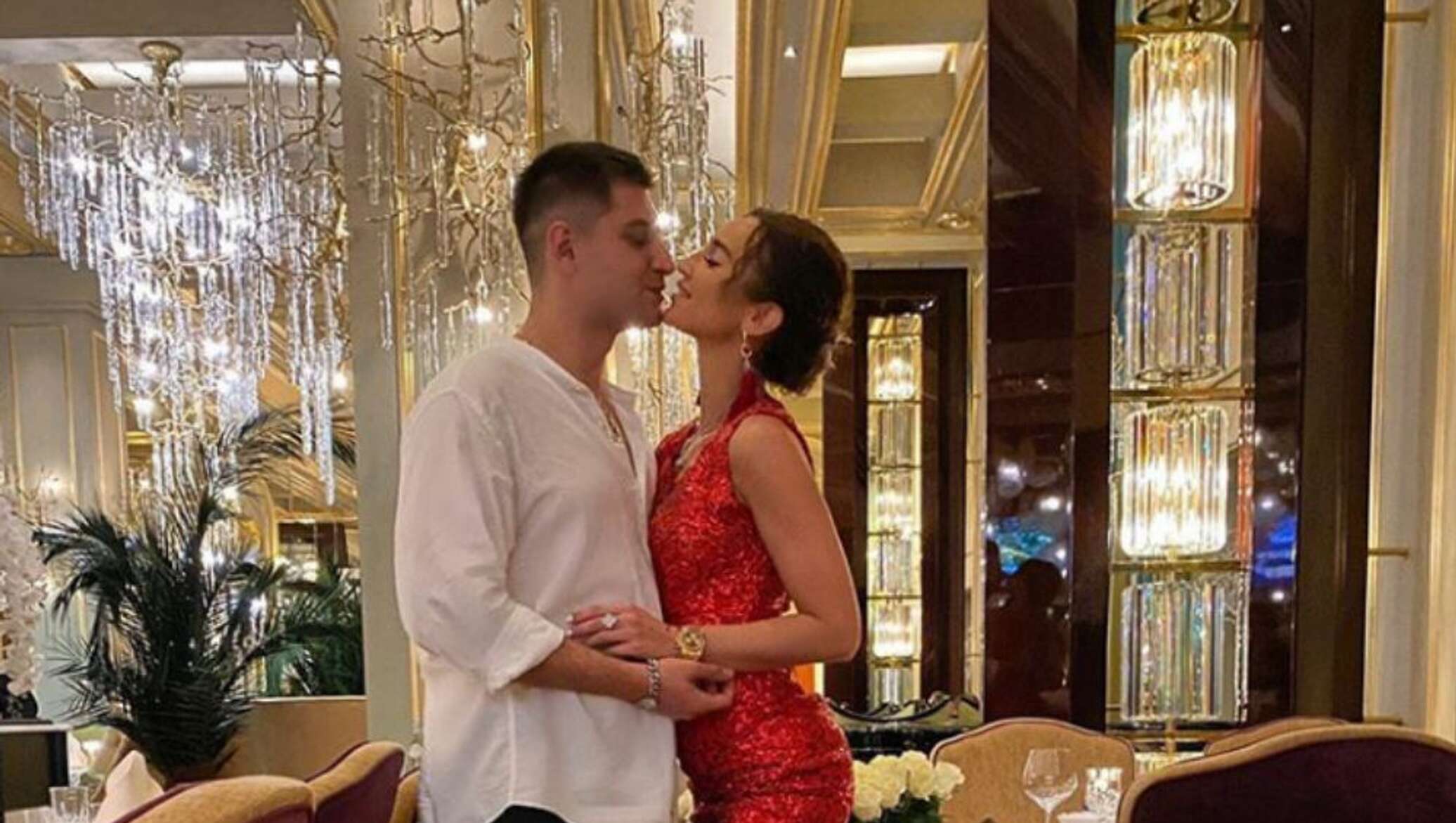 Бузова и манукян. Бузова и манукян. Бузова и манукян. Возлюбленный бузовой. Парень бузовой.