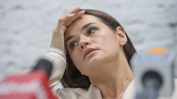 Оппозиционный кандидат в президенты Беларуси Светлана Тихановская на пресс-конференции по итогам президентских выборов в Беларуси (10 августа 2020). Минск - Sputnik Армения