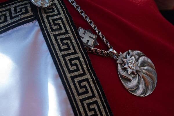 Слава Ара, слава праотцу Айку: как армянские язычники отметили праздник Навасард в Гарни - Sputnik Армения