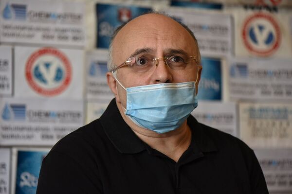 Новоявленная компания Novatel поборется с братьями Есаян за Beeline, при чем тут Ucom - Sputnik Армения